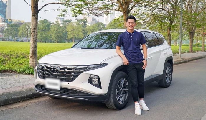 MỚI ĐƯỢC GỌI ĐI ĐÁ SEA GAMES, TIẾN LINH ĐÃ KHOE NGAY Ô TÔ TIỀN TỶ