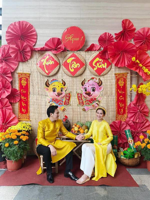 Anh Đức xác nhận hẹn hò và chuẩn bị kết hôn với bạn gái Uyên Tô