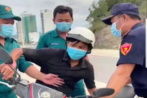 Xem xét kỷ luật phó chủ tịch phường nói 'bánh mì không phải lương thực'