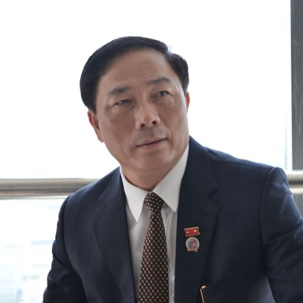 Ra tù mới 7 ngày, BS Hoàng Công Lương được mời về làm ở bệnh viện, hứa đối tốt: Vẫn im lặng 1