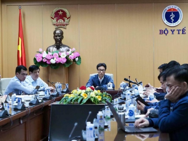 NÓNG: Phát hiện 2 ca COVID-19 cộng đồng, sau 'nữ công nhân Hải Dương'