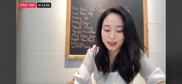 Cô giáo hot nhất MXH hiện nay, xinh như idol 6