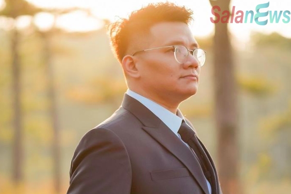 Bộ Công an bắt, khám xét nhà lập trình viên Nhâm Hoàng Khang - Ảnh 1.