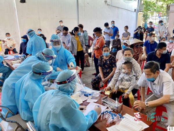 Một chiến sĩ công an mắc COVID-19, đã đi làm căn cước công dân nhiều nơi