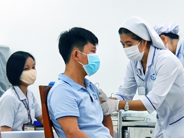 Xử phạt 1 ca nghi mắc COVID-19: 5 chiến sĩ CSGT Đồng Nai âm tính lần 1 với SARS-CoV-2