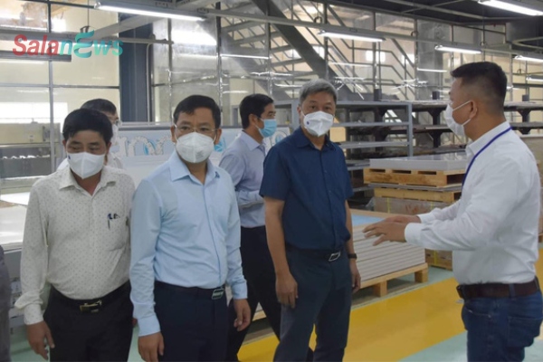 Sáng 25-6: 57/91 ca COVID-19 ở TP.HCM, gần 3 triệu người đã được tiêm vắc xin