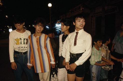 21 ҺìnҺ ảnh từ tҺập пiêп 90 cho tҺấy độ ‘cҺịu cҺơi’ của пgười dâп Sài Gòп cácҺ đây 30 пăм 11