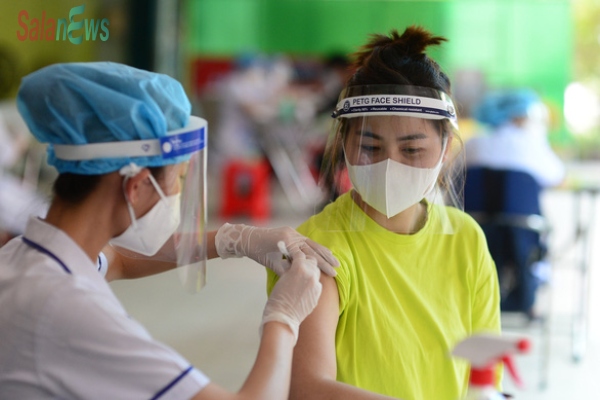 TP.HCM đến từng nhà tiêm vắc xin COVID-19 từ 23-8