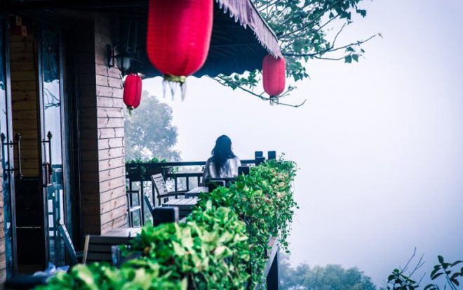 Đừng sống một cuộc đời chỉ để cho người khác nhìn.3