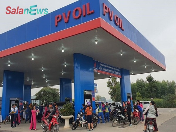 Giá xăng tăng lên mức cao nhất trong vòng 16 tháng