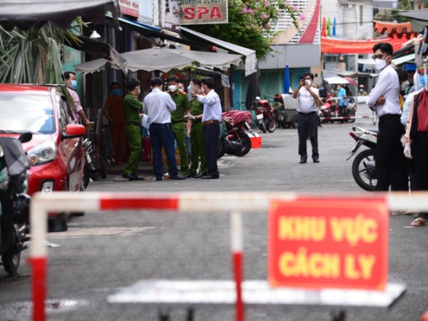 NÓNG: TP.HCM giãn cách xã hội toàn thành phố 15 ngày từ 0h ngày 31-5