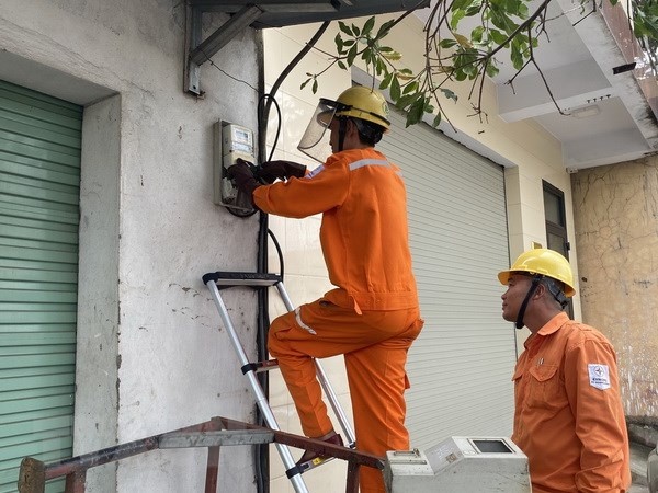 Cảnh báo tình trạng mạo danh công ty điện lực gọi điện lừa khách hàng