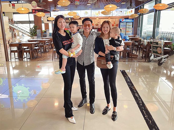 Chàng trai sinh năm 1991 hạnh phúc được 2 vợ hoà thuận, giữ gìn truyền thống ông và cha 2