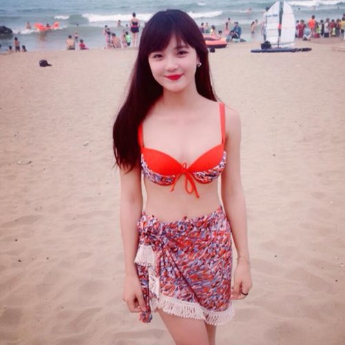 Nhan sắc quyến rũ mặn mà của “hot girl dân tộc” Thu Hương sau 4 năm 3