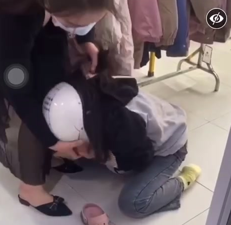Khởi tố chủ cửa hàng thời trang ở Thanh Hóa tội 'làm nhục người khác' 2