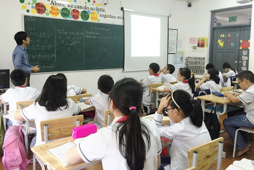 CHÍNH THỨC: Từ ngày 1/7, học sinh tiểu học chính thức được miễn đóng học phí 1