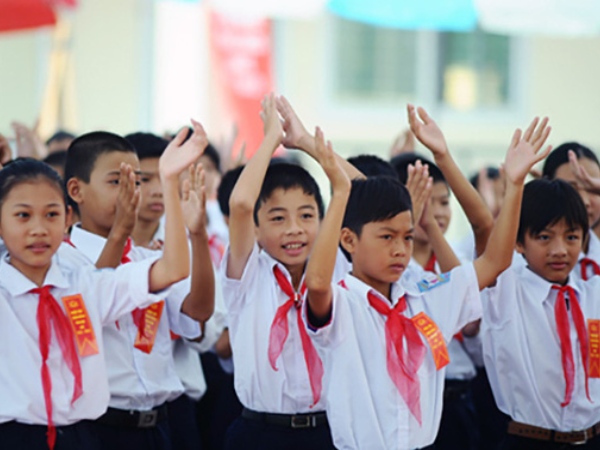 CHÍNH THỨC: Từ ngày 1/7, học sinh tiểu học chính thức được miễn đóng học phí