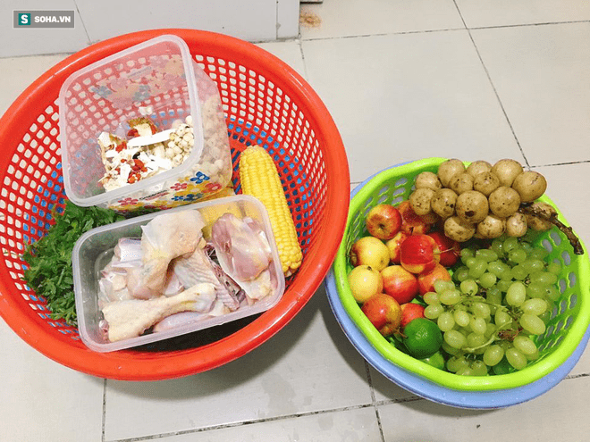 Bạn trai thèm ăn lẩu, cô nàng cũng cố gắng kiếm nồi lẩu mini mang lên thăm