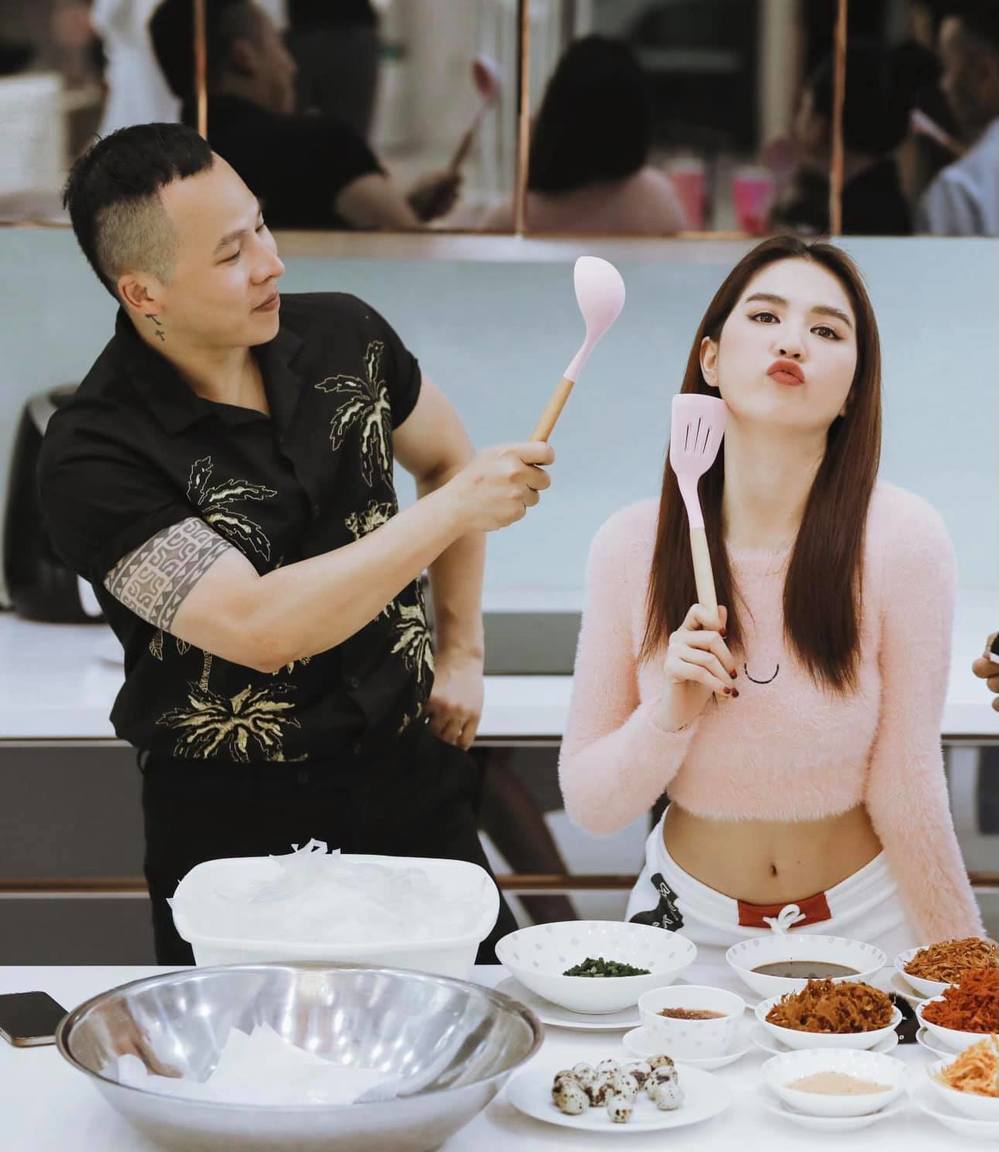 Nhiều người nghi vấn liệu Ngọc Trinh có bỏ biệt thự 50 tỷ để qua sống với Vũ Khắc Tiệp không? Nhiều người nghi vấn liệu Ngọc Trinh có bỏ biệt thự 50 tỷ để qua sống với Vũ Khắc Tiệp không? - Tin sao Viet - Tin tuc sao Viet - Scandal sao Viet - Tin tuc cua Sao - Tin cua Sao