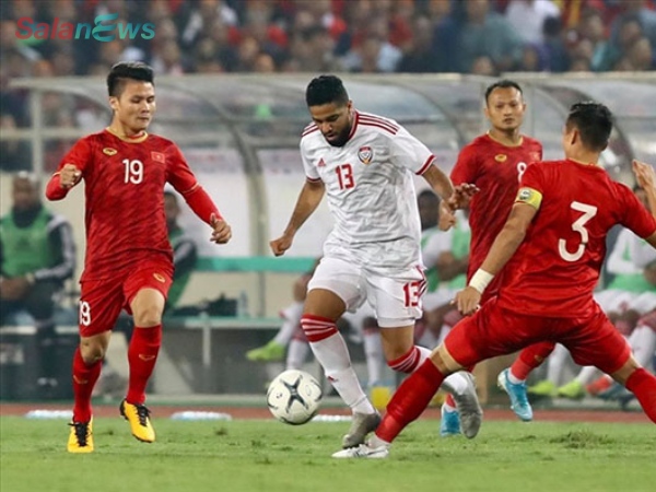 TRỰC TIẾP UAE vs Việt Nam: Bộ khung quen thuộc, CP10 dự bị