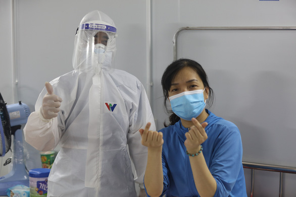 Rơi nước mắt khi xem y bác sĩ cứu thai phụ mắc COVID-19 trong Ranh giới - Ảnh 5. Rơi nước mắt khi xem y bác sĩ cứu thai phụ mắc COVID-19 trong Ranh giới - Ảnh 5.