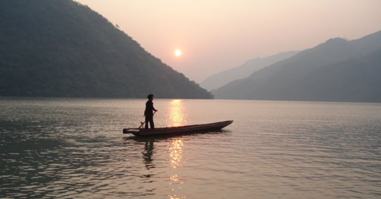 Hà Phù Tử là những nhà du hành trên sông.