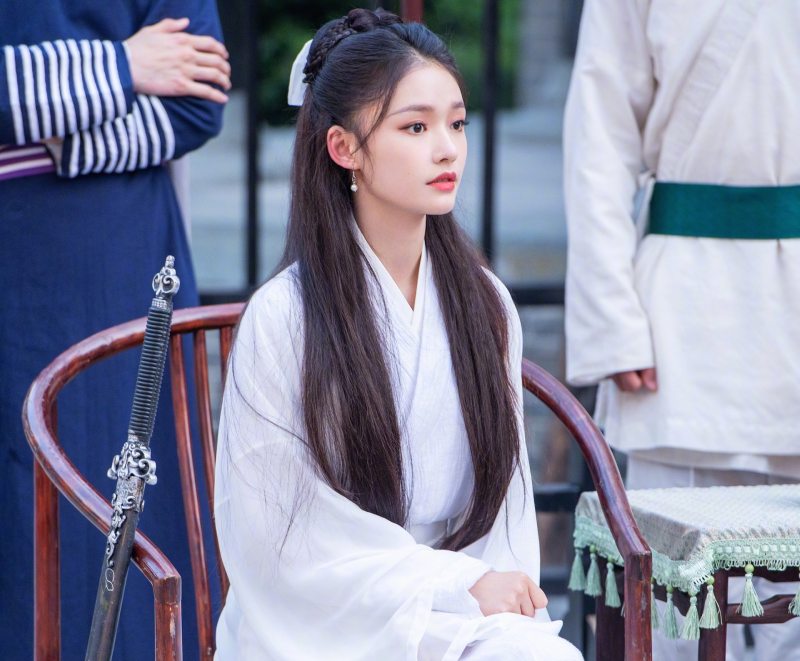 Tạo hình Tiểu Long Nữ của Lâm Duẫn 3