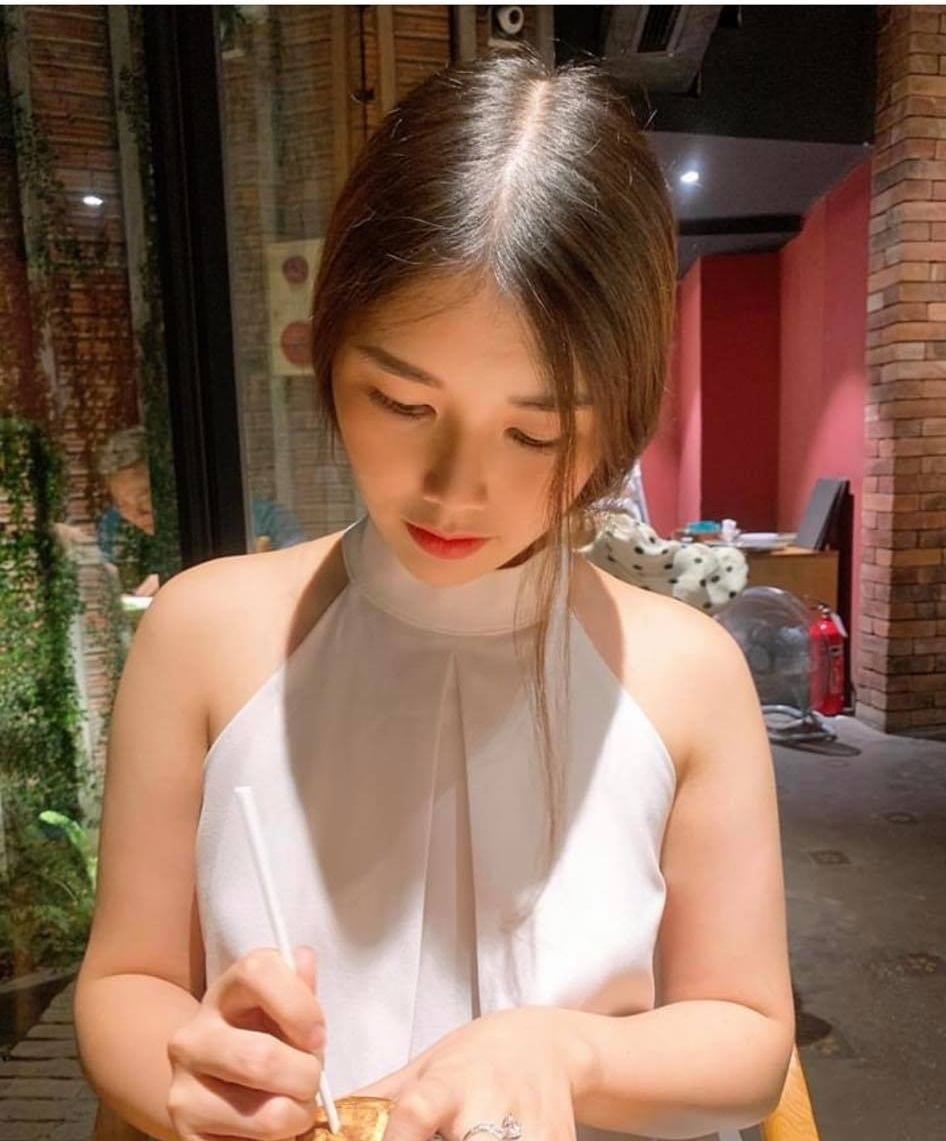 Từng bị chê bai về ngoại hình, cô nữ sinh Olympia ngày nào bất ngờ có màn "dậy thì thành công", lột xác ấn tượng như hot girl