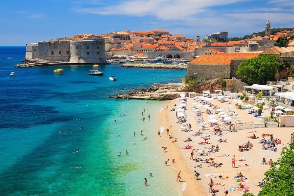 Vẻ đẹp lộng lẫy của ‘viên ngọc trên biển Adriatic’